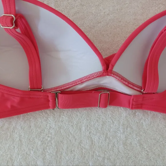 VENUS Pink Twist Bikini Top - Picture 9 of 14
